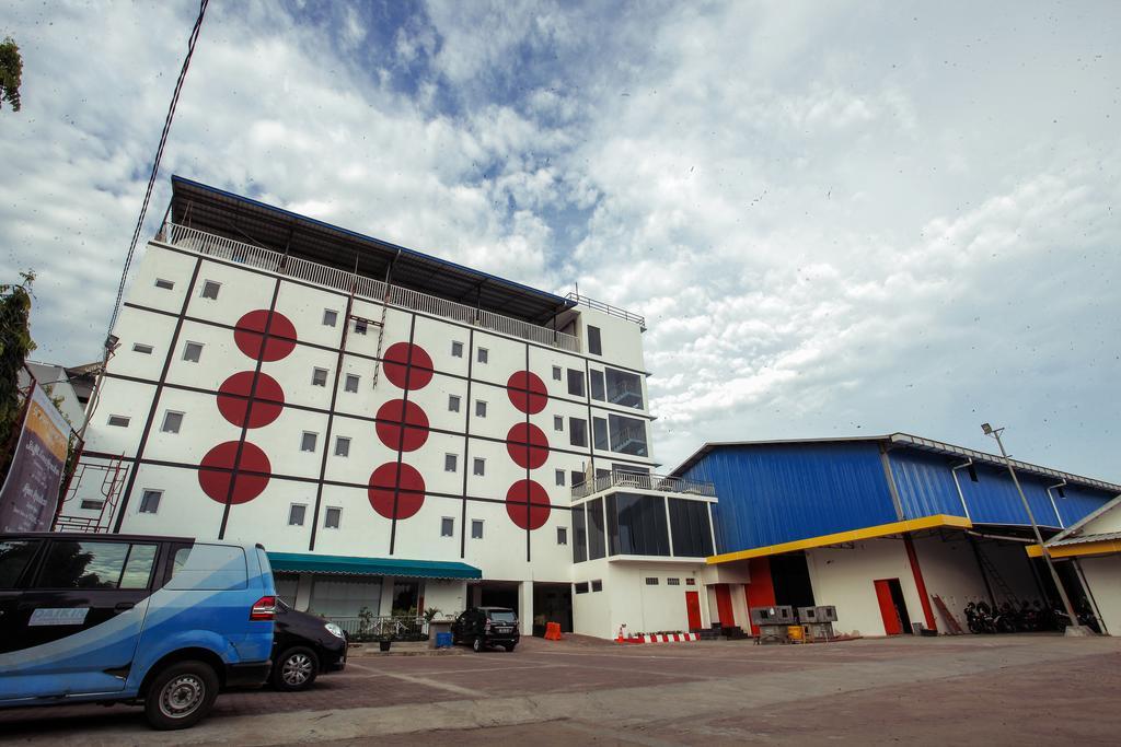 Sinar Sport Hotel Бенгкулу Екстер'єр фото