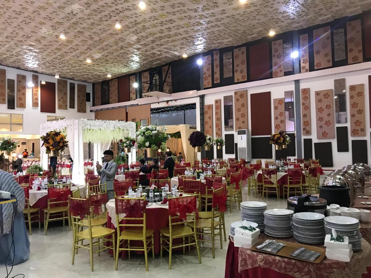 Sinar Sport Hotel Бенгкулу Екстер'єр фото